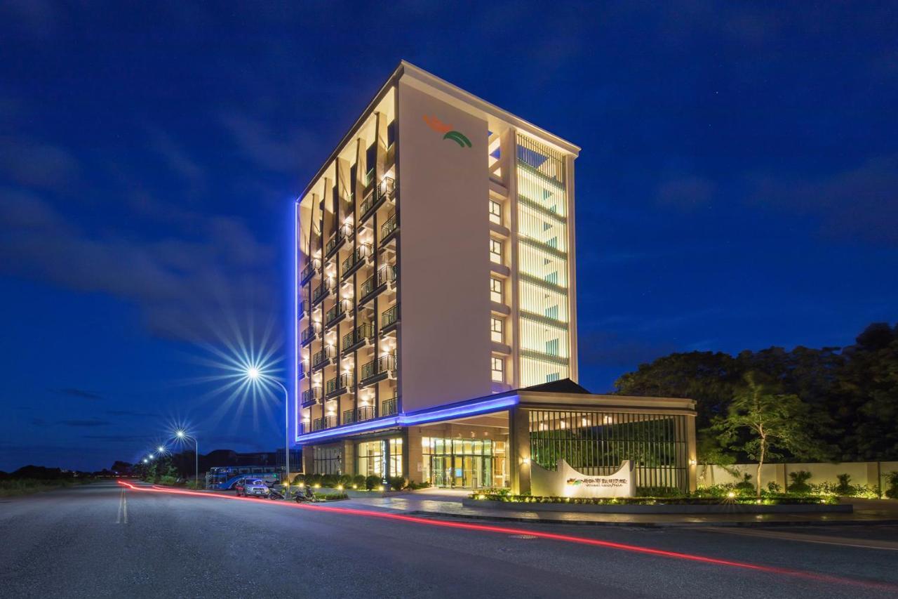 Naruwan Galaxy Place Taitung Экстерьер фото